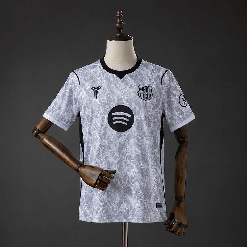 Barcelona x Kobe Bryant 26/27 Away Goalkeeper Jersey