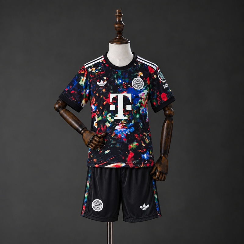 Bayern Munich 26/27 Beer Festival Kids Kit
