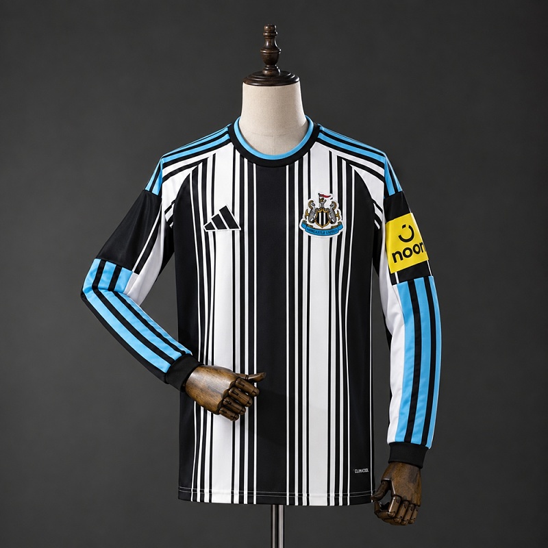 Newcastle United 26/27 Home Long Sleeve Jersey