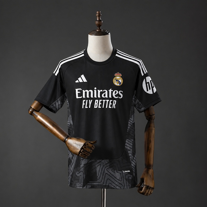 Real Madrid 26/27 Goalkeeper Jersey
