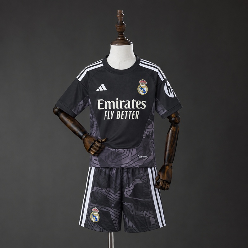 Real Madrid 26/27 Real Madrid Black Goalkeeper Kids Kit